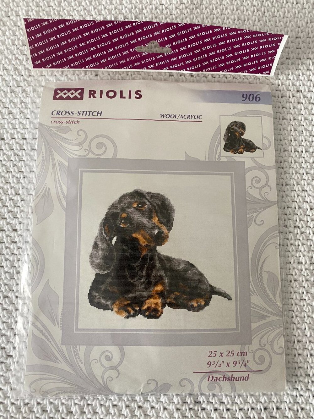 NWT Riolis Counted Cross Stitch Kit No. 906 "Dachshund" Dog